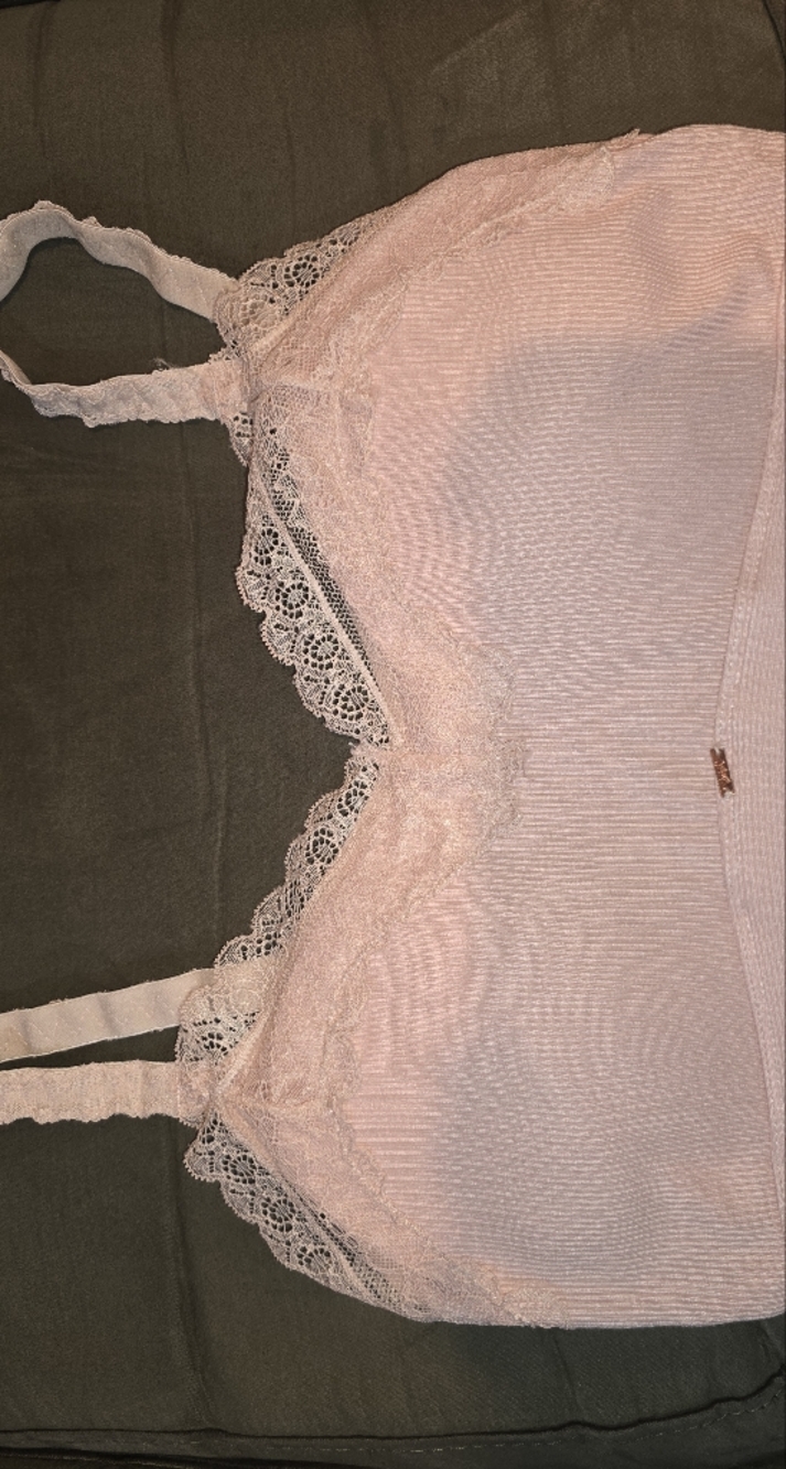 Lace-Trim Wireless Bralette in Light Pink